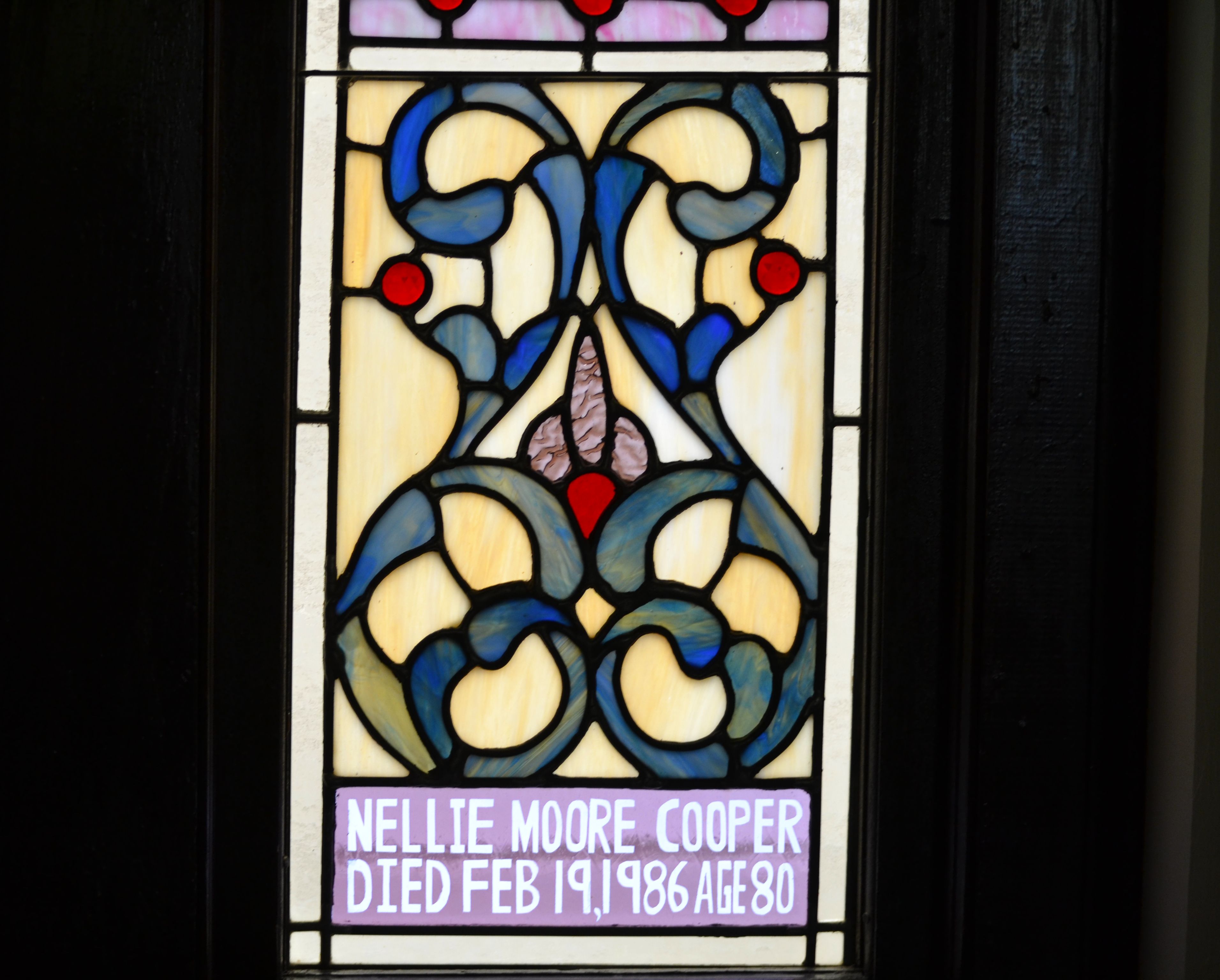 Geometric Dedication: Willie Moore Ulmer and Nellie Moore Cooper — view 3