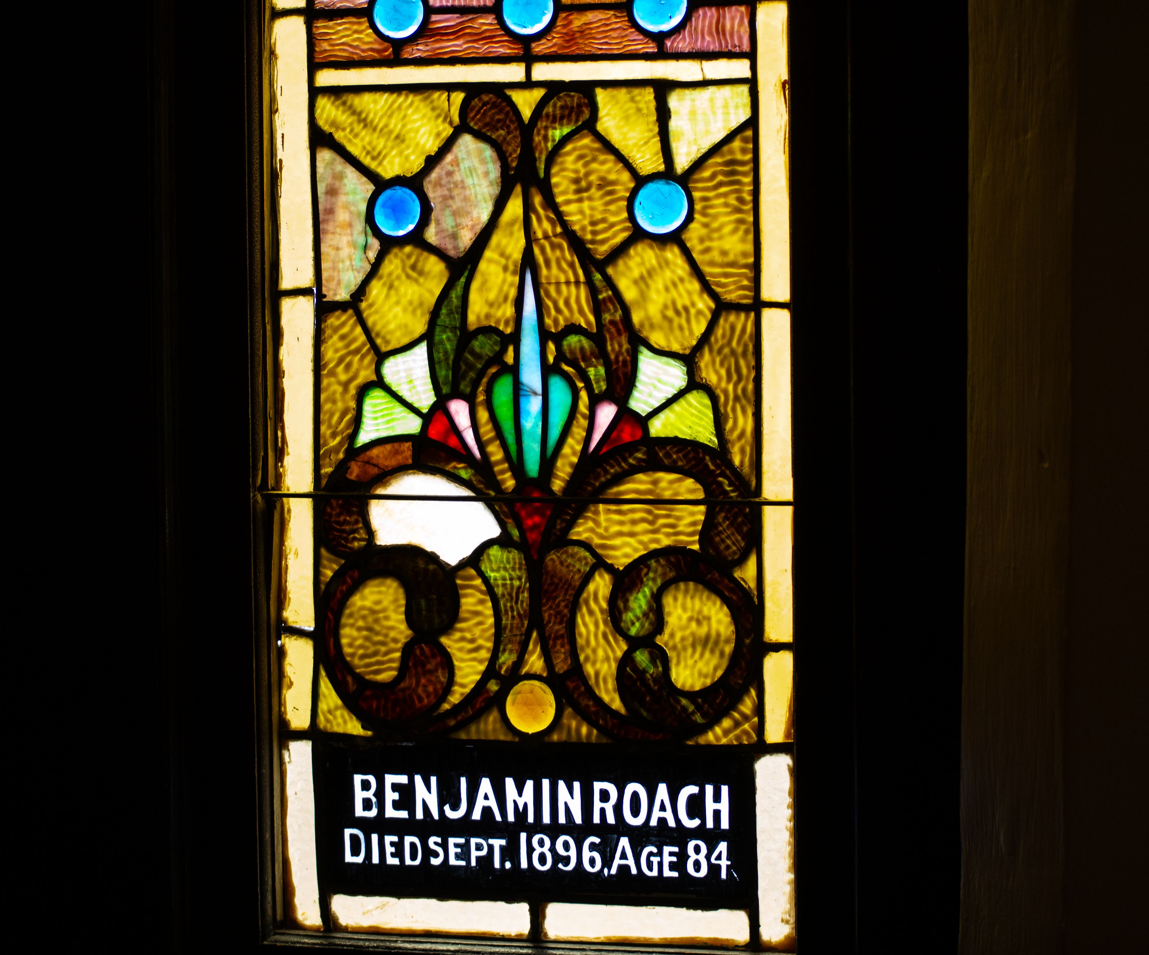 Geometric Dedication: Mrs. N.A. Roach, and Benjamin Roach — view 3