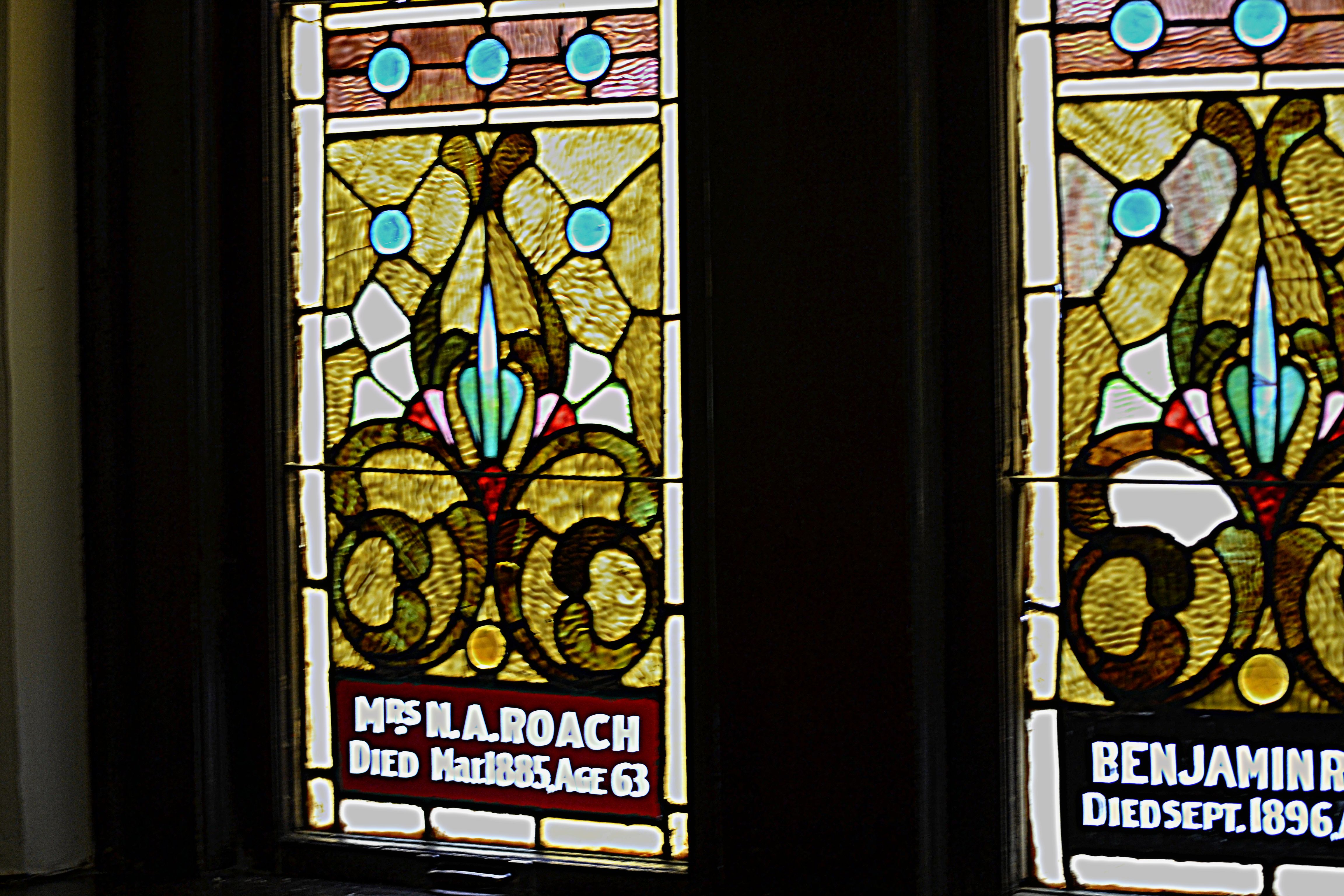 Geometric Dedication: Mrs. N.A. Roach, and Benjamin Roach — view 4